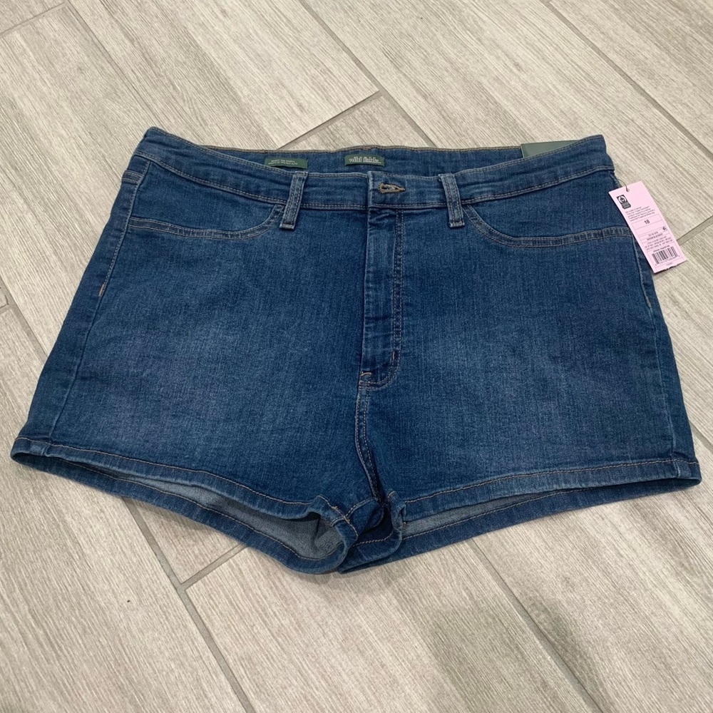 Wild Fable high rise jean shorts